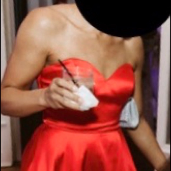 Jovani formal gowns - Picture 3 of 4